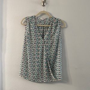 Cabi wrap bird print sleeveless top